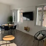 아파트 Duplex Au Coeur Du Village De *