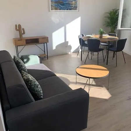 Apartment Duplex Au Coeur Du Village De