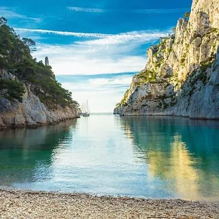 Duplex Au Coeur Du Village De Lägenhet Cassis