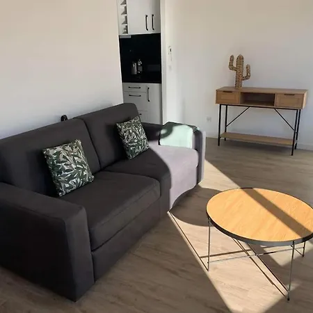 Lägenhet Duplex Au Coeur Du Village De