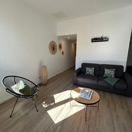 아파트 Duplex Au Coeur Du Village De 카시스