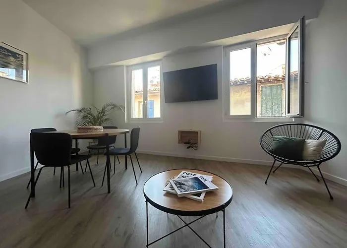 Duplex Au Coeur Du Village De Apartament