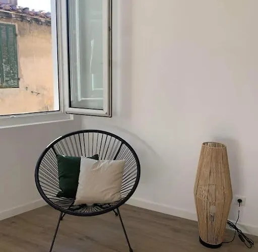 Duplex Au Coeur Du Village De Apartament Cassis